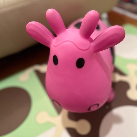 Cow Bouncer Inflatable Space Hopper, Ride-on Bouncy Animal Pink Bouncy Toy - Picture 2 of 7